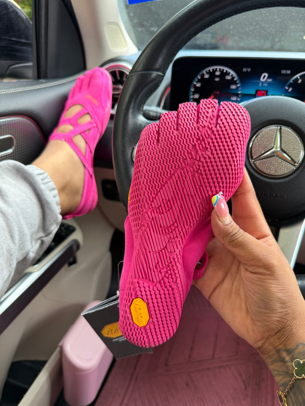 Dark Pink 5 Fingers
