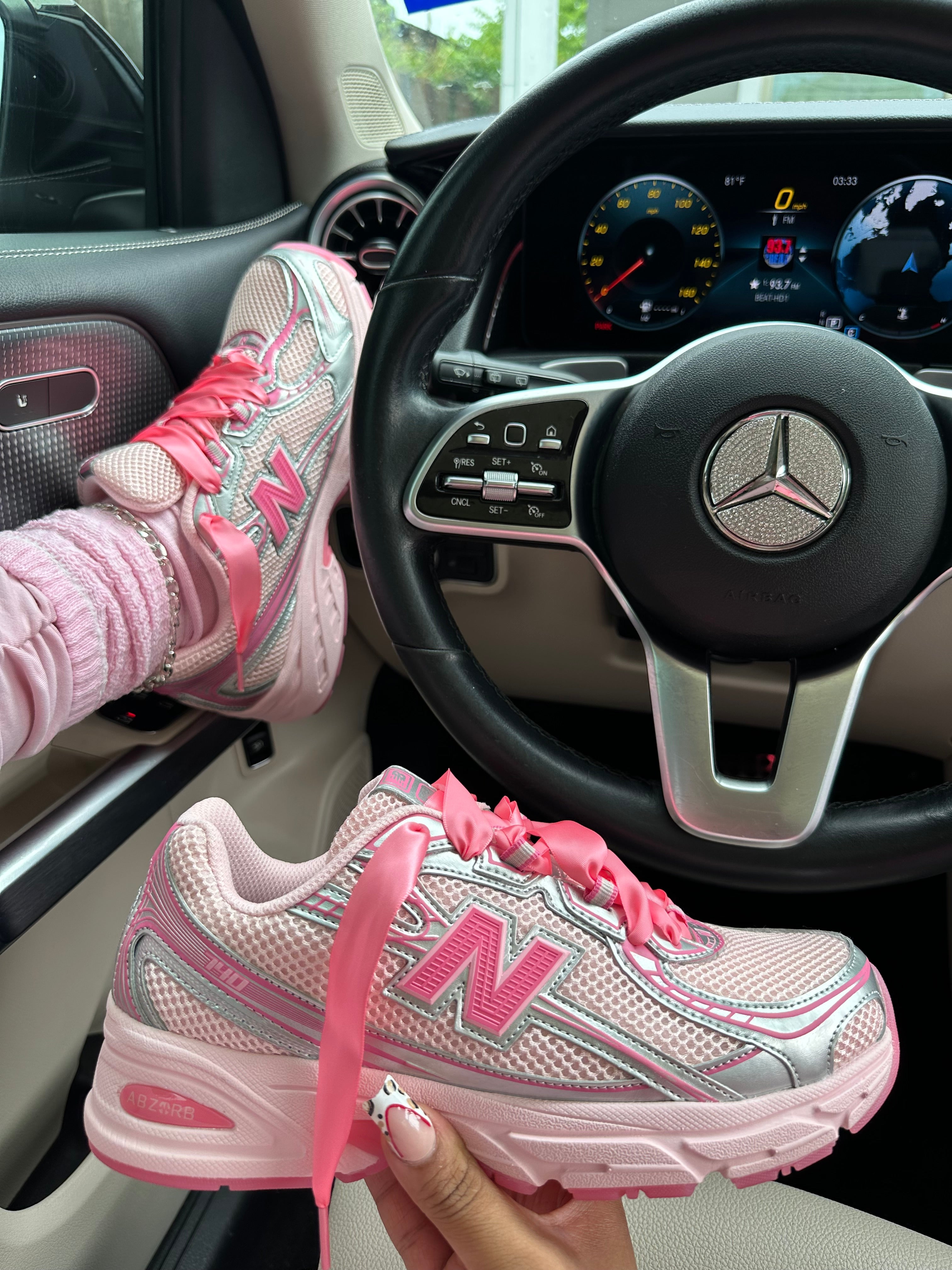 PINK VACATION
