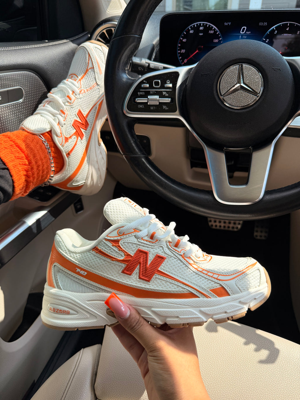 ORANGE & WHITE