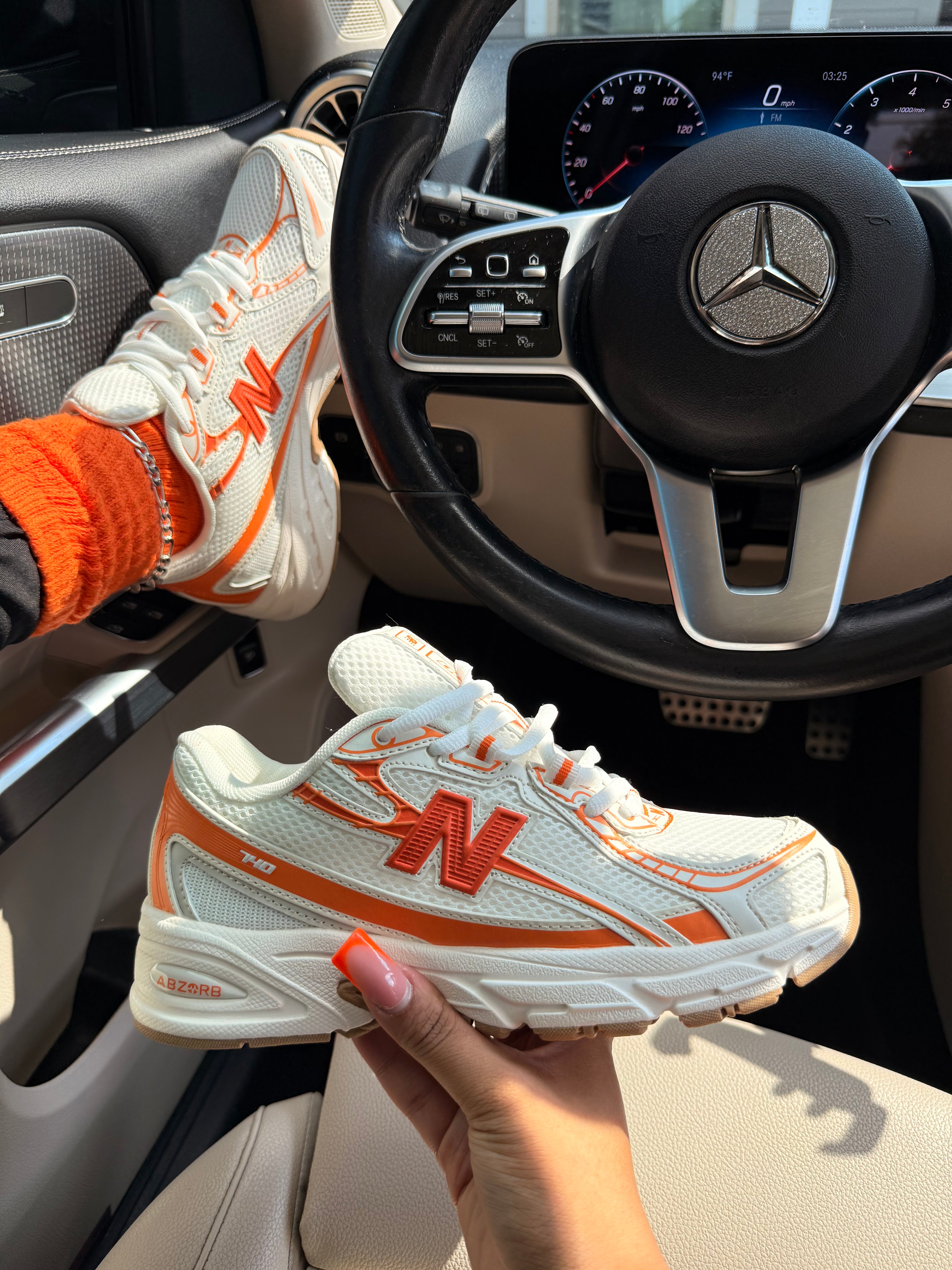 ORANGE & WHITE