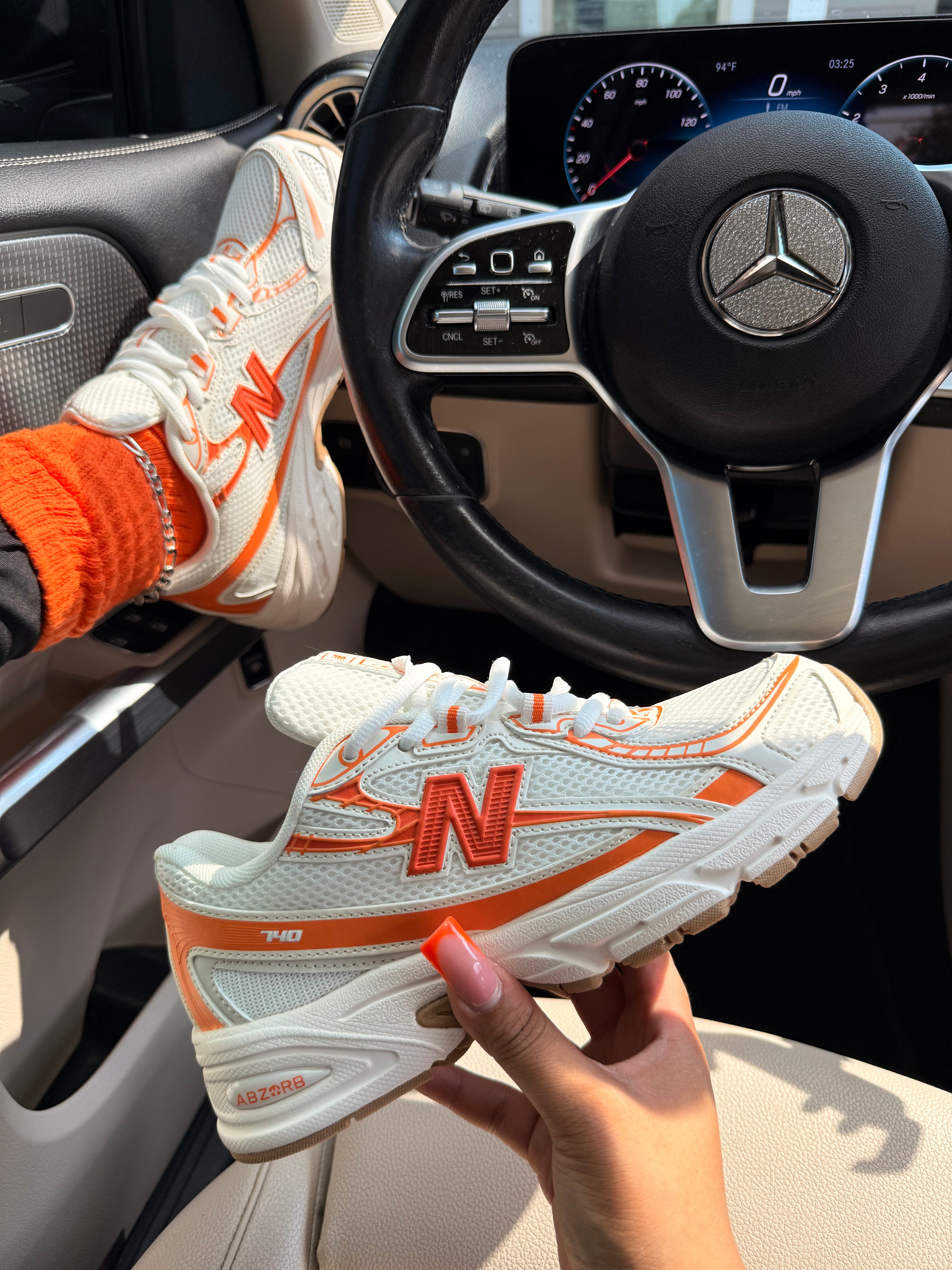 ORANGE & WHITE